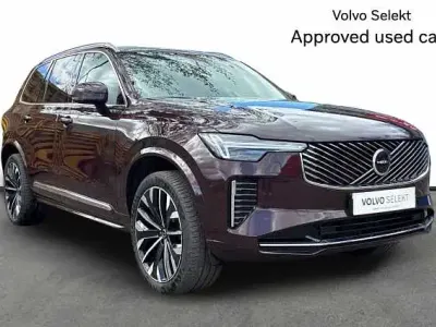 Used Volvo XC90 Core 455 HP (334 kW) 2025 Red SUV