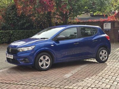 Used Dacia Sandero Essentiel 65 HP (47 kW) 2021 Blue Hatchback