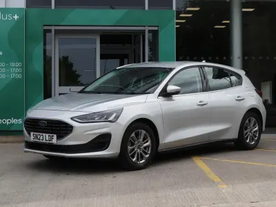Used Ford Focus Titanium 2023 Silver Hatchback