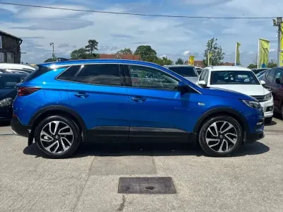Used Vauxhall Grandland X Elite 130 HP (95 kW) 2018 Blue SUV