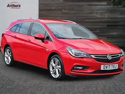 Used Vauxhall Astra SRi 125 HP (91 kW) 2017 Red Estate