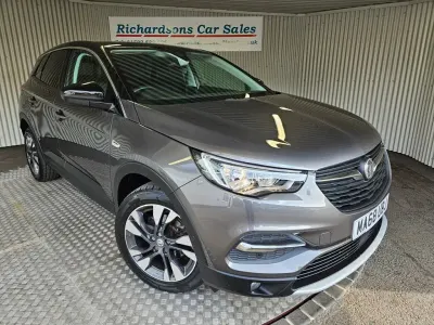 Used Vauxhall Grandland X Sport 130 HP (95 kW) 2018 Grey SUV