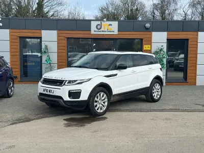 Used Land Rover Range Rover evoque SE 2016 White Estate