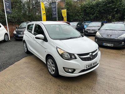 Used Vauxhall Viva 75 HP (55 kW) 2016 White Hatchback