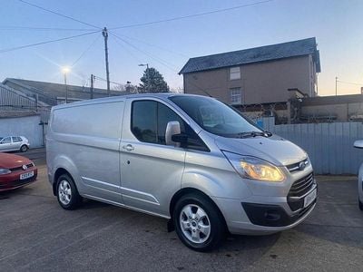 Silver Used 2015 Ford Transit Custom Limited Van | £6,990 (Fair price)