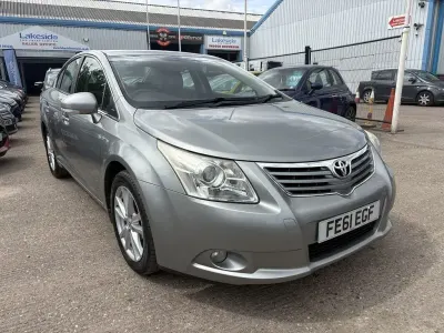 Used Toyota Avensis 147 HP (108 kW) 2011 Grey Sedan