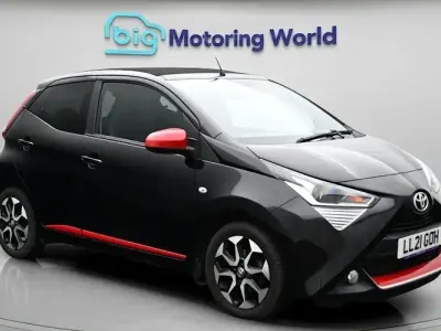 Begagnad Toyota Aygo Trend 72 HK (52 kW) 2021 Halvkombi