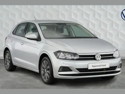 Usado VW Polo SE 95 HP (69 kW) 2020 Prateado Citadino