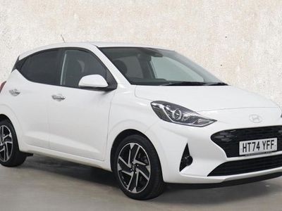 White Used 2025 Hyundai i10 Premium Hatchback | £16,331 (Fair price)