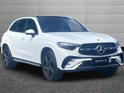 Used Mercedes GLC300e AMG Line Premium 313 HP (230 kW) 2025 Polar white Estate