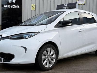 White Used 2015 Renault Zoe Dynamique Hatchback | £5,189