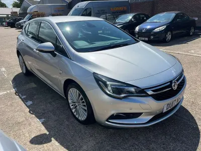 Used Vauxhall Astra Elite 2017 Silver Hatchback