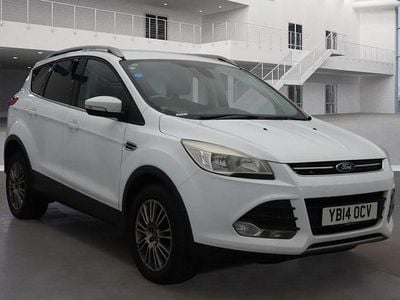 Frozen white Used 2014 Ford Kuga Titanium SUV | £6,475 (Good price)
