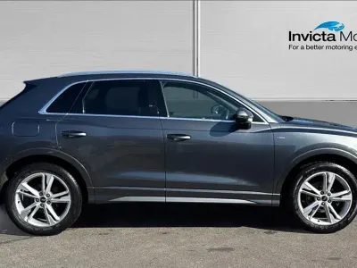 Second-hand Audi Q3 S-Line 2021 Gri SUV