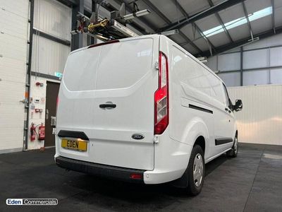 White Used 2019 Ford Transit Custom Trend Van | £9,290 (Fair price)
