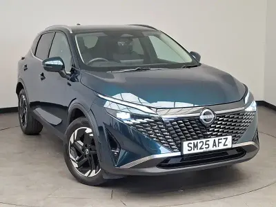Used Nissan Qashqai N-Connecta 140 HP (102 kW) 2025 Green SUV