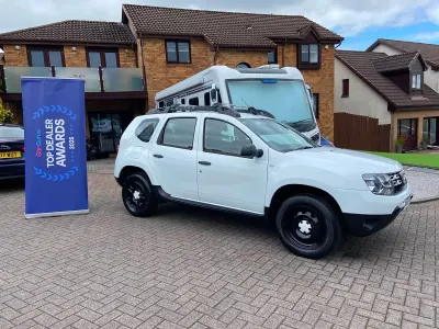 Used Dacia Duster Ambiance 115 HP (84 kW) 2017 White SUV
