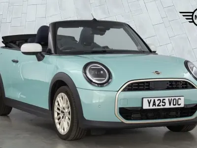 Used Mini Cooper 118 kW (161 HP) 2025 Green Hatchback