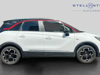 Used Vauxhall Crossland SRi 128 HP (94 kW) 2021 White SUV