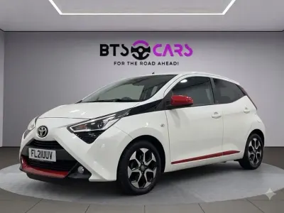 Used Toyota Aygo Trend 72 HP (52 kW) 2021 White Hatchback