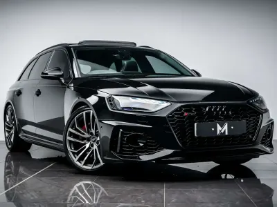 Used Audi RS4 Advanced 450 HP (330 kW) 2023 Black Estate