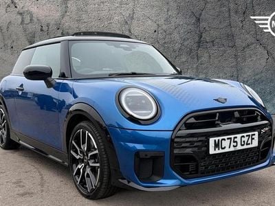 Used Mini Cooper Hatch 113 kW (154 HP) 2026 Blue Hatchback