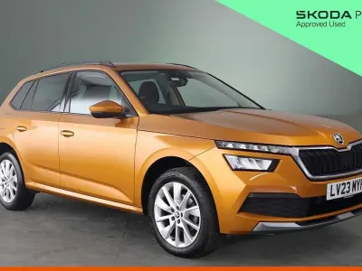 Used Skoda 110 R SE Drive 81 HP (59 kW) 2023 Phoenix orange metallic Estate