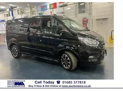 Used Ford Transit Custom Sport 185 HP (136 kW) 2022 Black Van