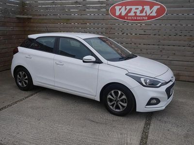 Used Hyundai i20 Edition 84 HP (61 kW) 2019 White Hatchback