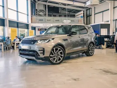 Used Land Rover Discovery 5