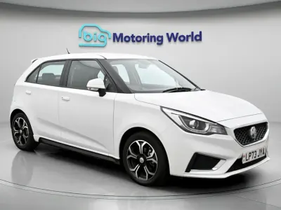 Used MG MG3 Exclusive 106 HP (77 kW) 2023 White Hatchback