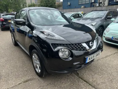 Usado Nissan Juke Visia 110 HP (80 kW) 2015 Preto SUV