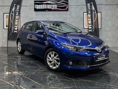 used Toyota Auris Hybrid 