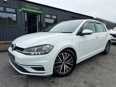 Used VW Golf VII SE 125 HP (91 kW) 2017 White Hatchback