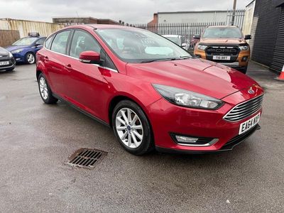 Used Ford Focus Titanium 2014 Red Hatchback