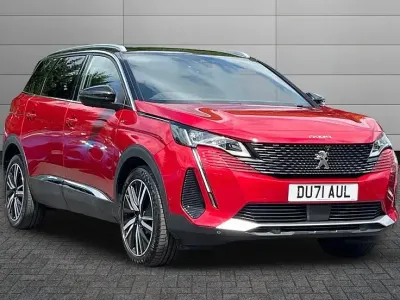 Used Peugeot 5008 Premium 131 HP (96 kW) 2021 Ultimate red SUV