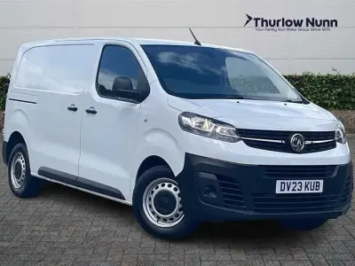 Gebraucht Vauxhall Vivaro S 100 PS (73 kW) 2023 Weiß Van / Kleinbus