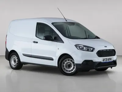 Used Ford Courier S 2021 White MPV