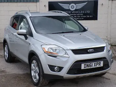 Used Ford Kuga Titanium 163 HP (119 kW) 2011 Silver SUV