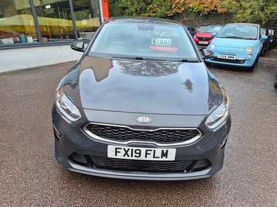 Used Kia Ceed 118 HP (86 kW) 2019 Grey Hatchback