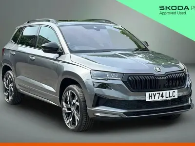 Gebraucht Skoda Karoq SportLine 150 PS (110 kW) 2024 Grau SUV