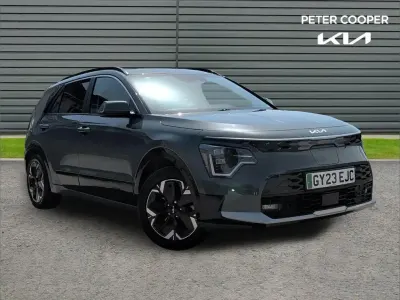 Used Kia e-Niro 150 kW (204 HP) 2023 Green SUV