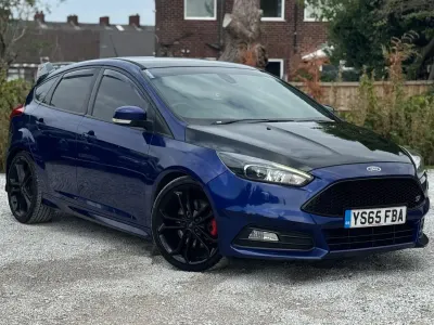 Used Ford Focus ST 2015 Blue Hatchback