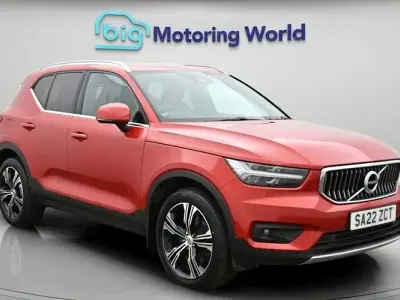 Begagnad Volvo XC40 Ultimate 262 HK (192 kW) 2021 Röd SUV