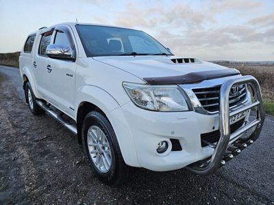 used Toyota HiLux Invincible D/Cab Pick Up 3.0 D-4D 4WD 171 Auto