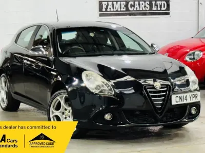 Used Alfa Romeo Giulietta Distinctive 170 HP (125 kW) 2014 Black Hatchback