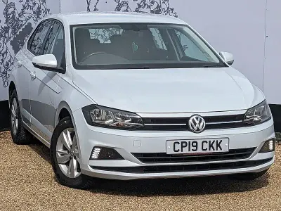 Używany VW Polo Edition 95 KM (69 kW) 2019 Srebrny Hatchback
