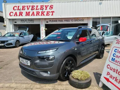 Used Citroën C4 Cactus Flair 100 HP (73 kW) 2016 Grey Hatchback