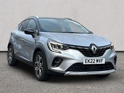 Usado Renault Captur SE 143 HP (105 kW) 2022 Cinzento SUV