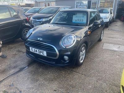 Black Used 2014 Mini ONE Hatch Hatchback | £7,495 (Fair price)